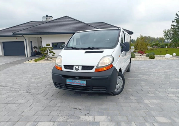 Renault Trafic cena 34900 przebieg: 287000, rok produkcji 2006 z Elbląg małe 704